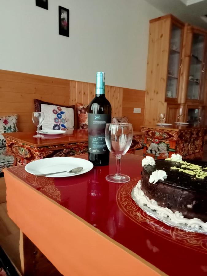 Hotel Jigmet, Leh Kültér fotó