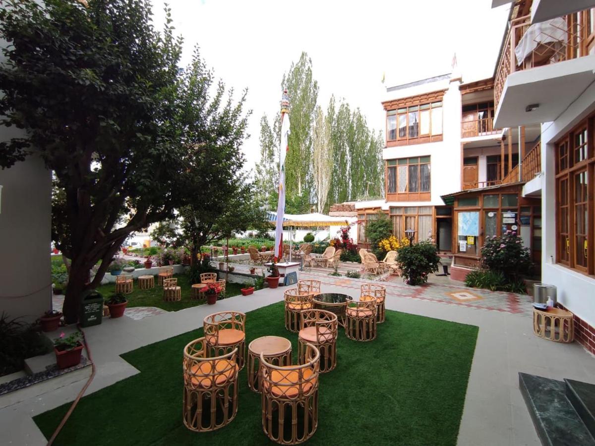 Hotel Jigmet, Leh Kültér fotó
